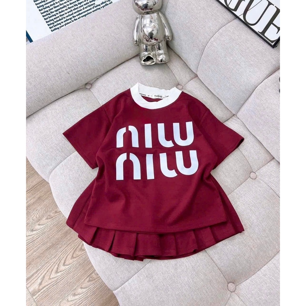 4-15 tuổi. Sét bộ chân váy xếp ly có lót váy cho bé gái in chữ niu niu chất vải cotton mềm mịn thấm hút mồ hôi. V03