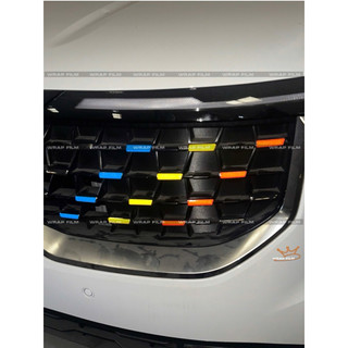 Decal dán mặt calang Kia Carnival 2025 form mới - Decal phản quang 3M cao cấp không thấm nước không phai màu