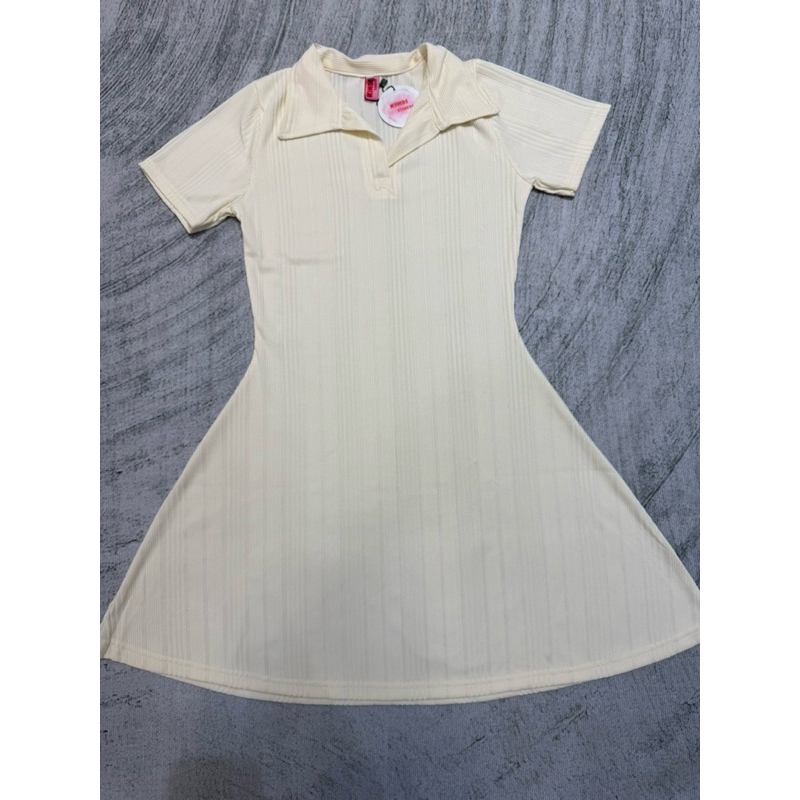 Váy chữ A dáng xòe cổ bẽ ôm body nhẹ nhàng mà tôn dáng
