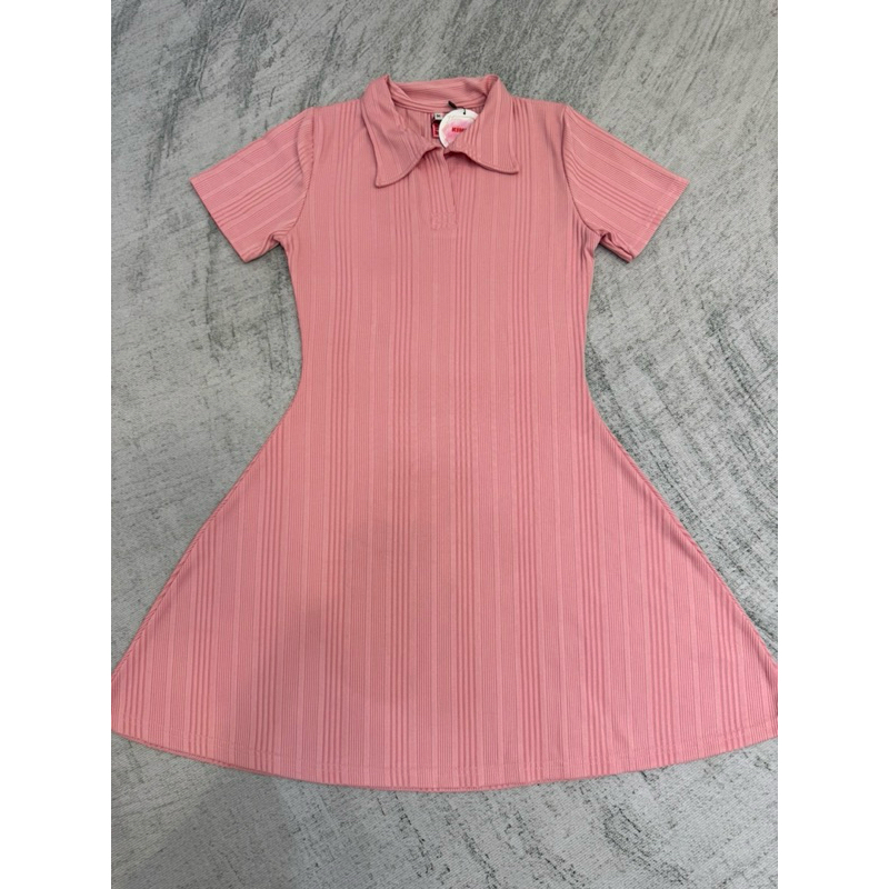 Váy chữ A dáng xòe cổ bẽ ôm body nhẹ nhàng mà tôn dáng