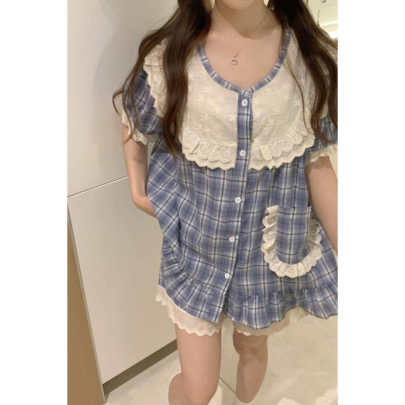 Bộ ngủ cotton nữ cao cấp kẻ caro tay ngắn màu xanh dương, bộ pijama nữ mặc nhà cổ ren vintage dễ thương HCOM26029
