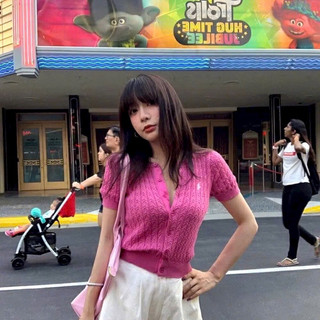 Áo len nữ cộc tay hình ngựa thêu cài khuy cadigan, len xoắn thừng xinh xắn free size mã 974