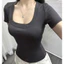Áo thun cộc tay cổ vuông chất liệu tăm lạnh ôm body, dáng áo babytee tôn dáng phong cách hàn quốc