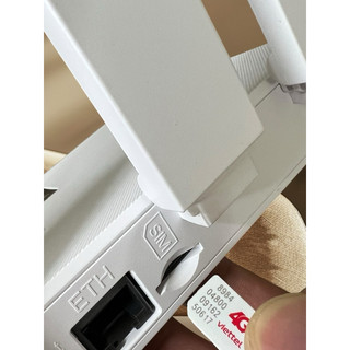 Bộ Phát Wifi Từ Sim 4G R611C - 4 Ăngten Gấp Gọn, Wifi 6, Tản Nhiệt Thông Minh