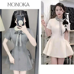 Váy nữ kaki cộc tay cổ sen cúc bọc chiết eo dáng xòe ngắn kèm hoa nơ cài Đầm công sở dự tiệc thanh lịch sang trọng T262G