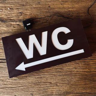 HỘP ĐÈN WC SÁNG ĐÈN • ALU + MICA