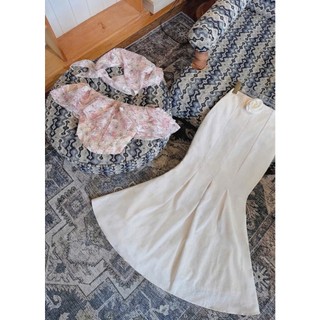 Set váy thời trang nữ áo trễ vai chất voan in hoa xinh xắn mix chân váy đuôi cá dài chất cotton lạnh kèm khăn đầu