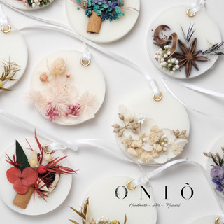 Sáp thơm handmade, trang trí hoa khô - Quà tặng sinh nhật, Zodiac Collection - ONIÕ