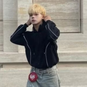 Tarbo.Club - Hoodie Zip Thêu -  Áo Khoác Nỉ Khoá Kéo Cổ Cao  Form Boxy Thời Trang Nam Nữ Unisex