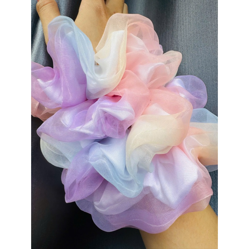 Cột tóc De Merci Accessories scrunchies cầu vồng