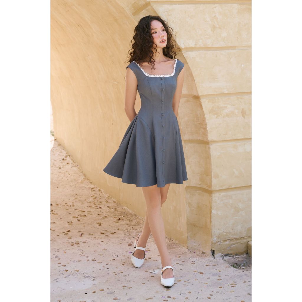 Vella Fashion - Đầm VERA cổ vuông không tay dáng xòe trên gối VD25043