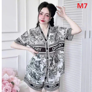 Set Bộ Quần Đùi Cổ Chữ Y Lụa Latin Thiết Kế Mẫu Hot 2025, Bộ Pijama Lụa Thời Trang Nâng Tầm Phong Cách Đồ Bộ