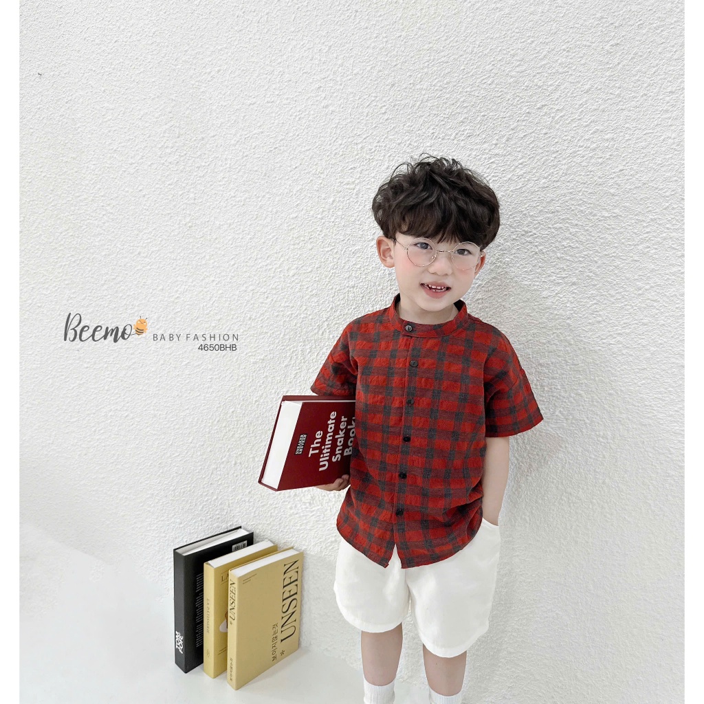Bộ sơ mi kẻ cổ tàu phối khuy cho bé trai, set sơ mi cộc tay kẻ caro phối quần kaki trắng 4650BHB