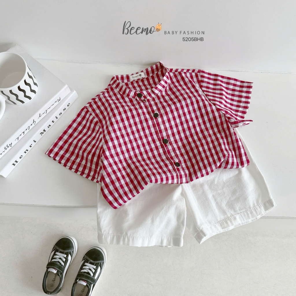 Bộ sơ mi kẻ cổ tàu phối khuy cho bé trai, set sơ mi cộc tay kẻ caro phối quần kaki trắng 4650BHB