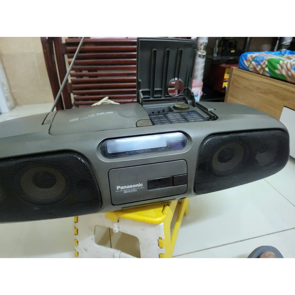 Thanh lý radio cassette Panasonic RX-DS45 Tình trạng: CD không đọc được ...