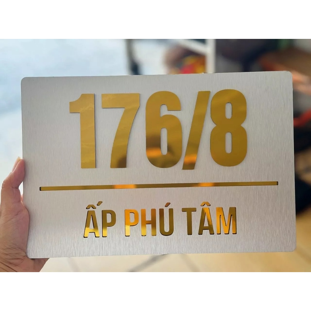 Biển số nhà,, biệt thự, chung cư. Màu xước bạc + Alu vàng gương