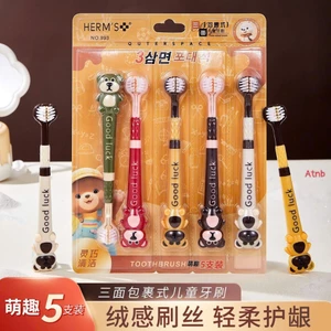 Vỉ 5 bàn chải 3 mặt hình gấu đáng yêu cho bé