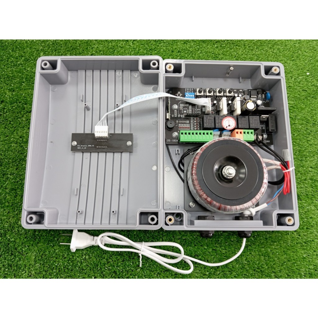 Motor cổng mở tự động bánh lăn K690, tải trọng 600kg/cánh