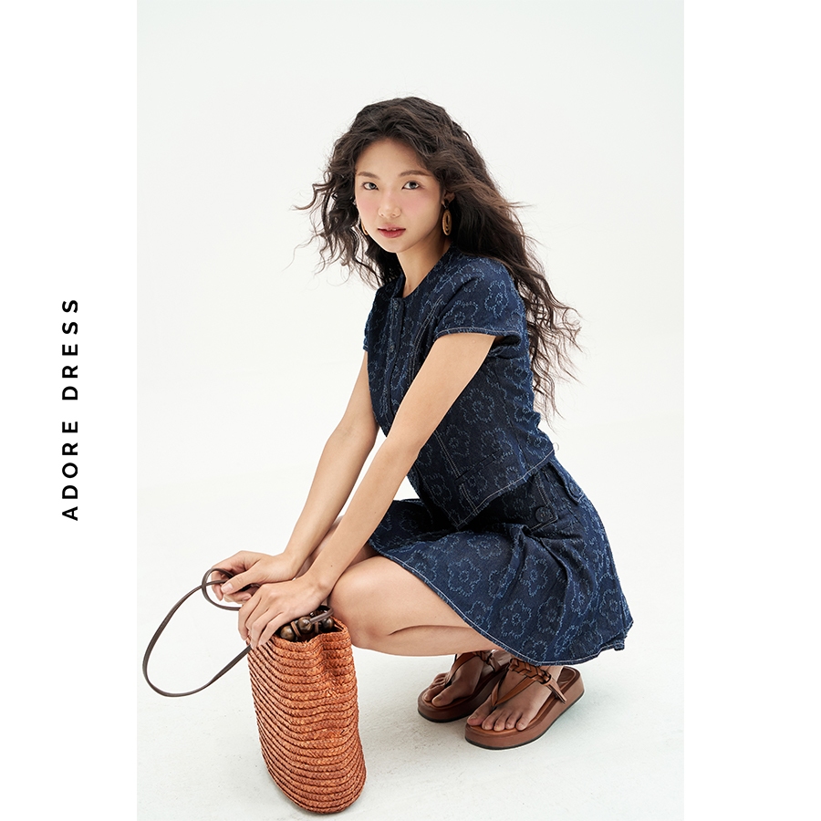 Ảnh 511SK1011- Chân váy mini xoè denim xanh chàm hoa nổi ADORE DRESS 2