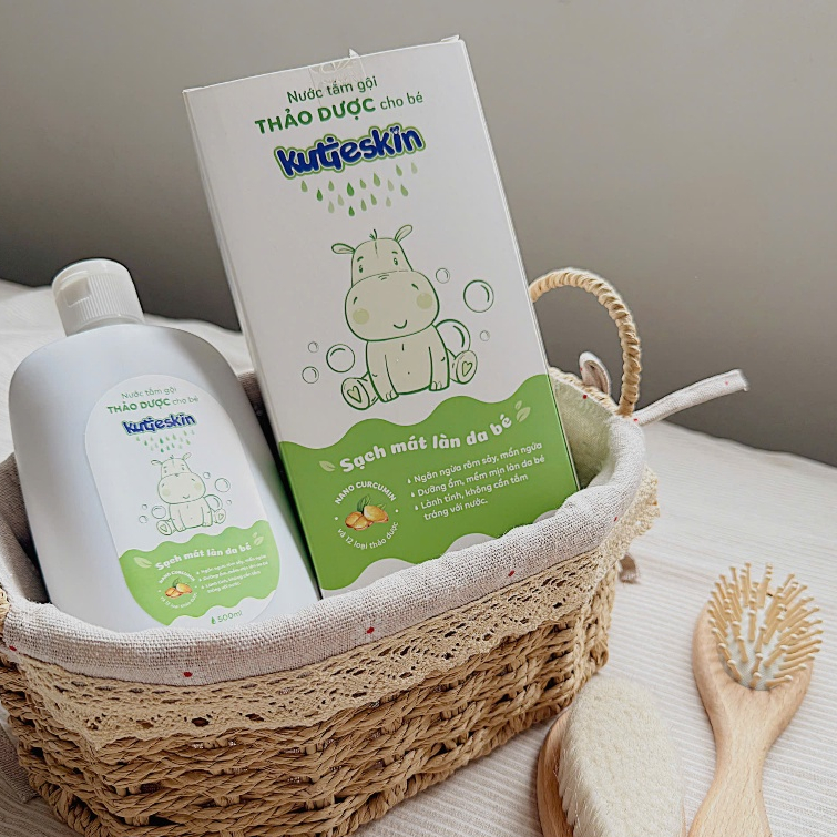 Ảnh Nước tắm gội thảo dược cho bé Kutieskin 500ml 3
