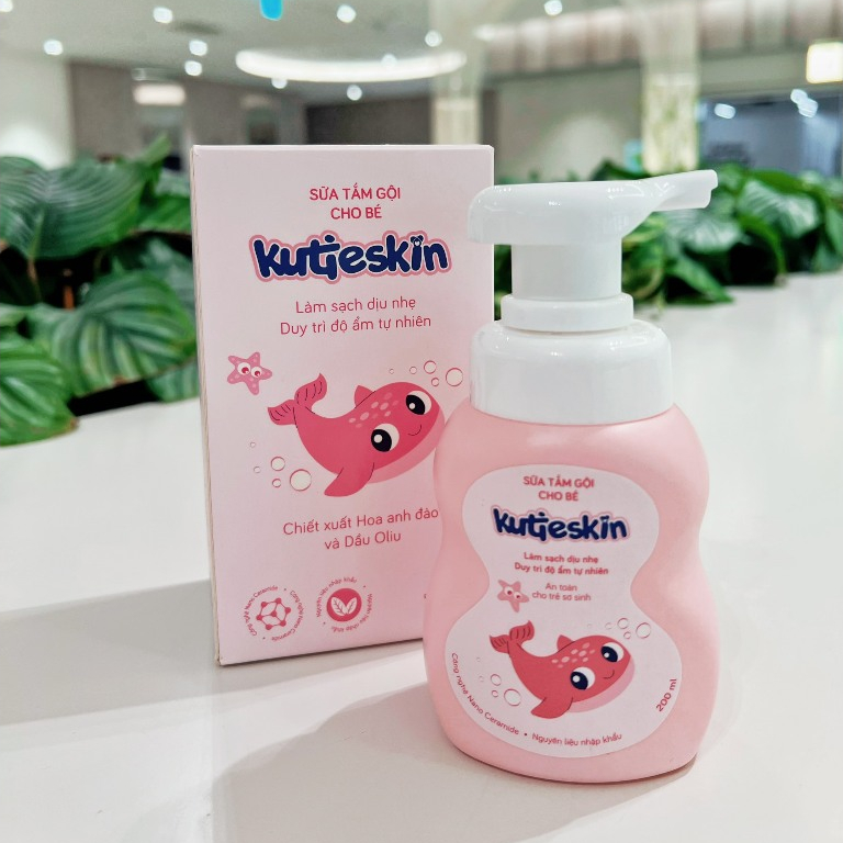 Ảnh Sữa tắm gội cho bé Kutieskin 200ml - KKT01 4