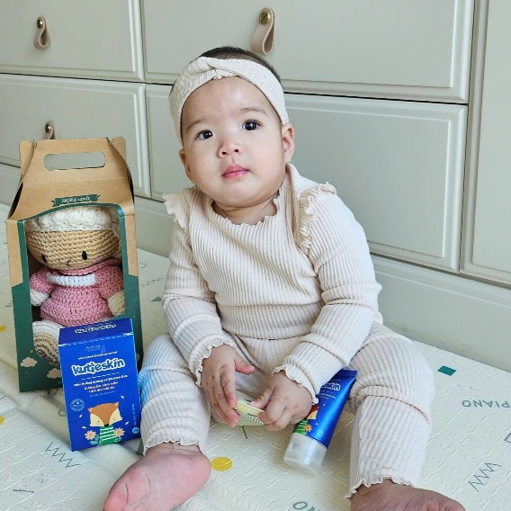 Ảnh Combo Kem chống nắng cho bé và Kem dưỡng ẩm Kutieskin - KKA01+CNK01 2