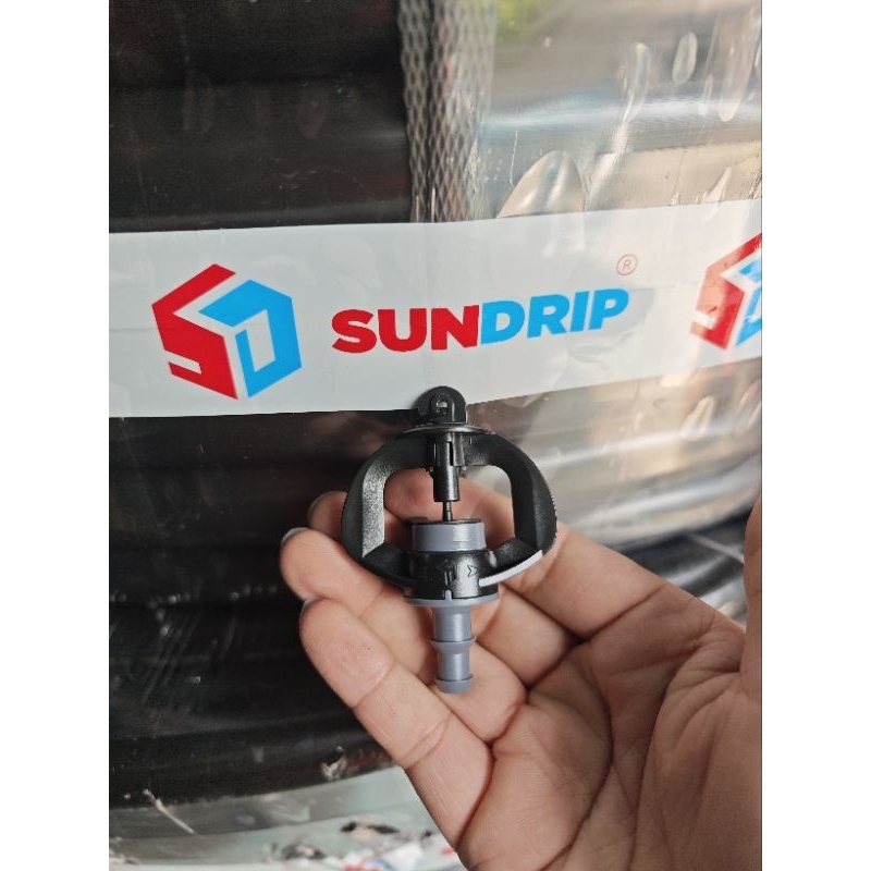 Béc Phun Mưa SD8 chân 10mm Bán Kính Tưới Rộng, Phun Đều, Tưới Cây Trồng , béc sd8 ,béc tưới phủ , béc tưới cây lâu năm