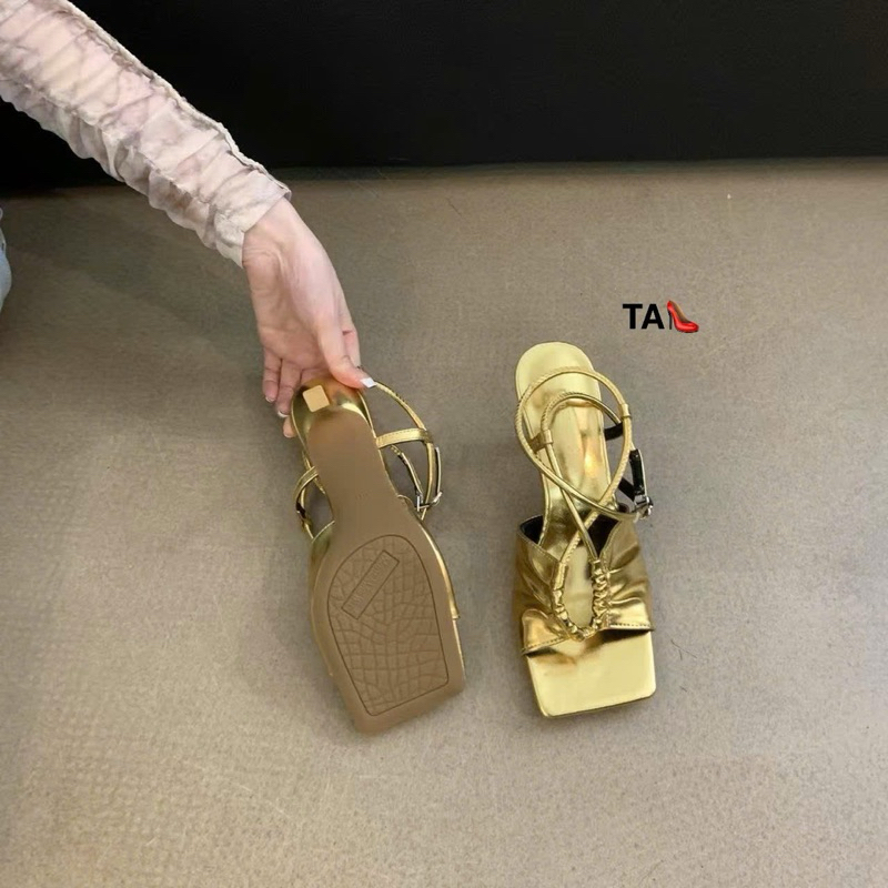 Sandal quấn cổ
