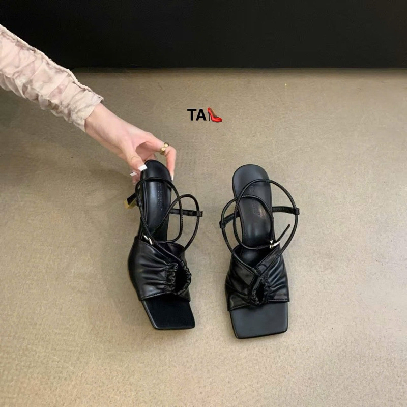 Sandal quấn cổ