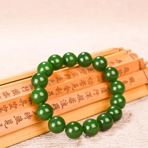 Chuỗi Ngọc Phỉ Thúy Xanh Lục Dành Cho Nam Nữ