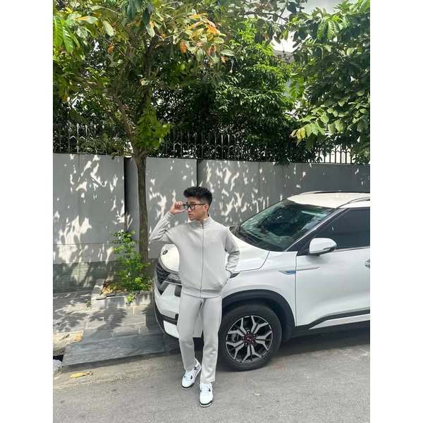 Bộ Thể thao thu đông xám đen BKB