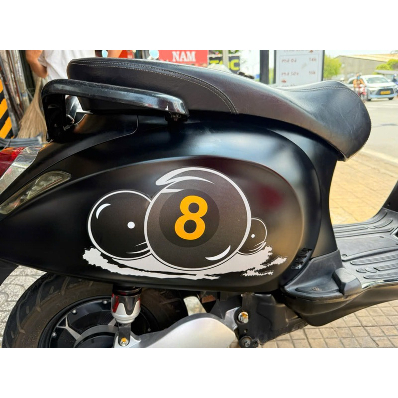 Tem Vespa số 8 đẹp