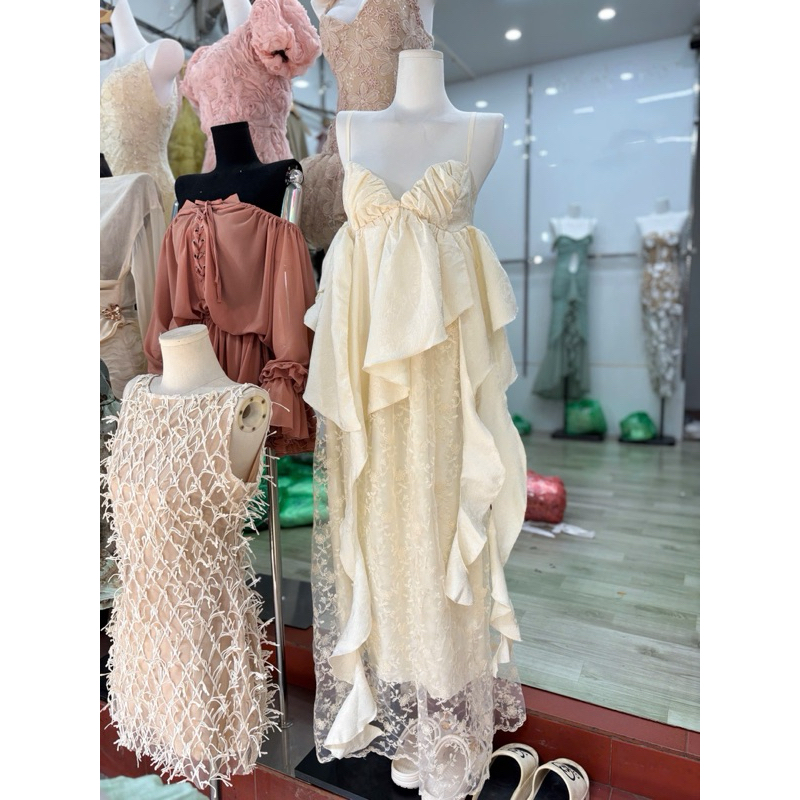 váy maxi hai dây có mút phối ren bèo mặc hè đi biển siêu xinh