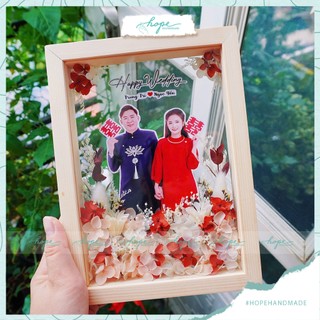 Set hộp quà khung ảnh hoa khô handmade tặng bạn cô dâu chú rể dịp đám cưới, mẫu pastel đỏ
