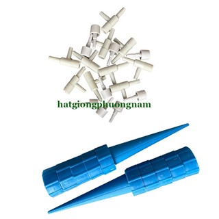 Combo 5 Que Cắm Tưới Lắp Chai Nhựa Pet Phương Nam, Đầu Tưới Thông Minh Có Điều Chỉnh Nhỏ Giọt (Màu Ngẫu Nhiên)