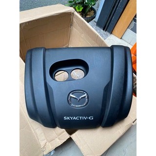 Nắp che động cơ mazda 2 - 3 máy 1.5 đời 2020 - 2024.
