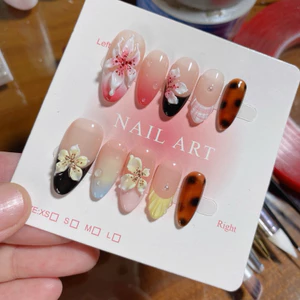 392. nailbox hè, hoa lan 2
