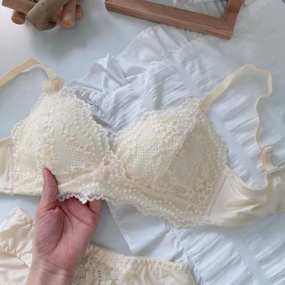 Combo 3 Áo ngực su ren hoa không gọng mút mỏng quyến rũ, nhẹ nhàng không gây bí bách khó chịu A-2004