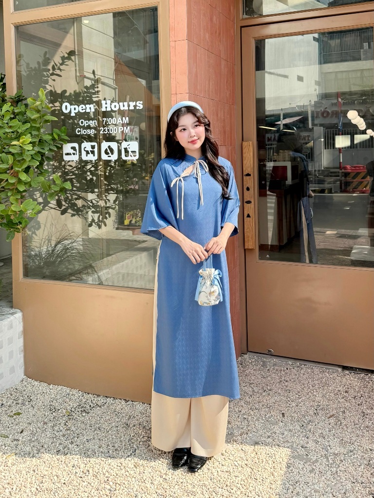 Ảnh Set áo dài lụa gấm GAGO Brand áo tay lỡ quần vải lụa gấm cao cấp tôn dáng mặc Tết, đám cưới 3