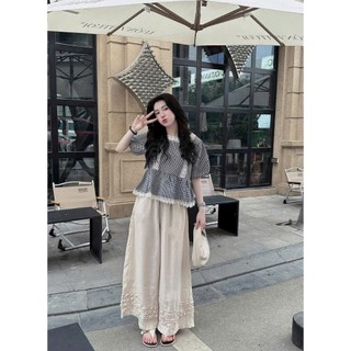 Set bộ thời trang nữ áo tay ngắn cổ vuông có viền ren chất for caro phối cùng quần ống rộng chất mango dày dặn