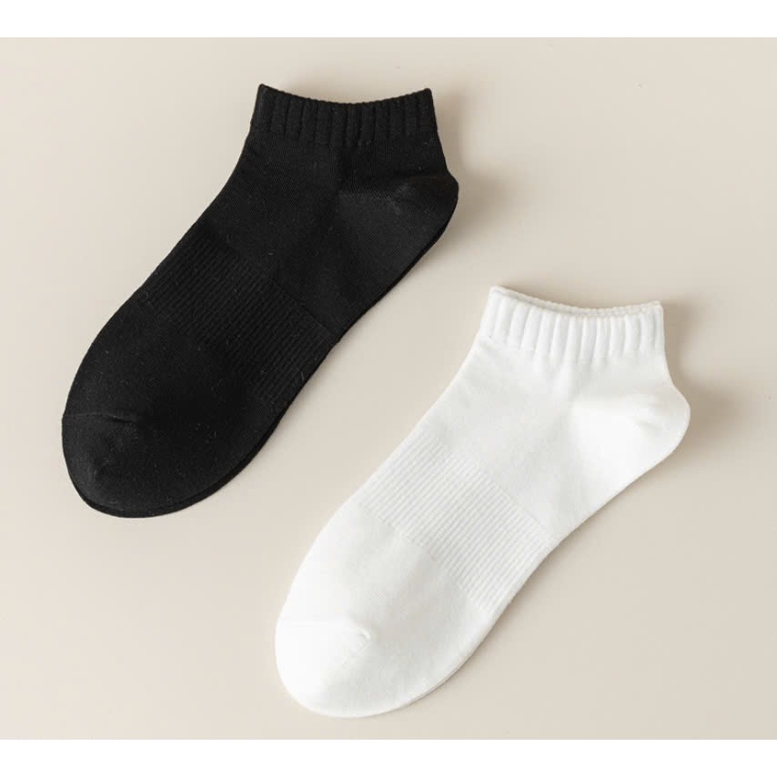Vớ Tất cotton Trắng Đen Nam Nữ phong cách đơn giản, năng động.