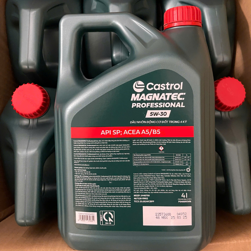 [HÀNG CHÍNH HÃNG] Dầu Nhớt Ô Tô Castrol Magnatec Professional A5 5W30 API SP ACEA A5/B5 4L - Mẫu Mới