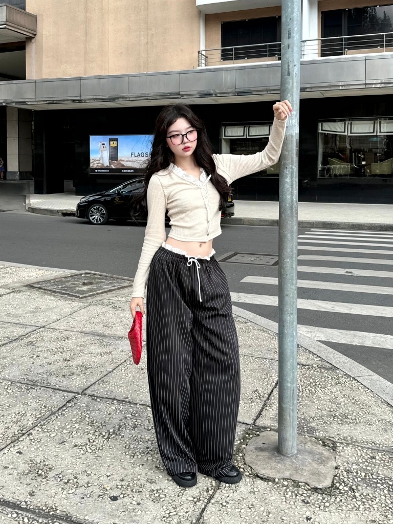 Ảnh Áo Thun GAGO Brand Cotton Phối Cổ Bèo Tay Dài Phong Cách Hàn Quốc Tiểu Thư Sang Chảnh Thoải Mái GA5099 1