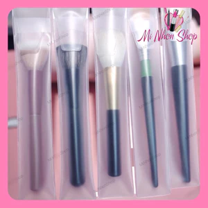 Túi dẻo bảo vệ cọ , giữ sạch cọ, chống nước, chống bẩn, có thể đựng vật dụng cá nhân nhỏ dài khác nhau