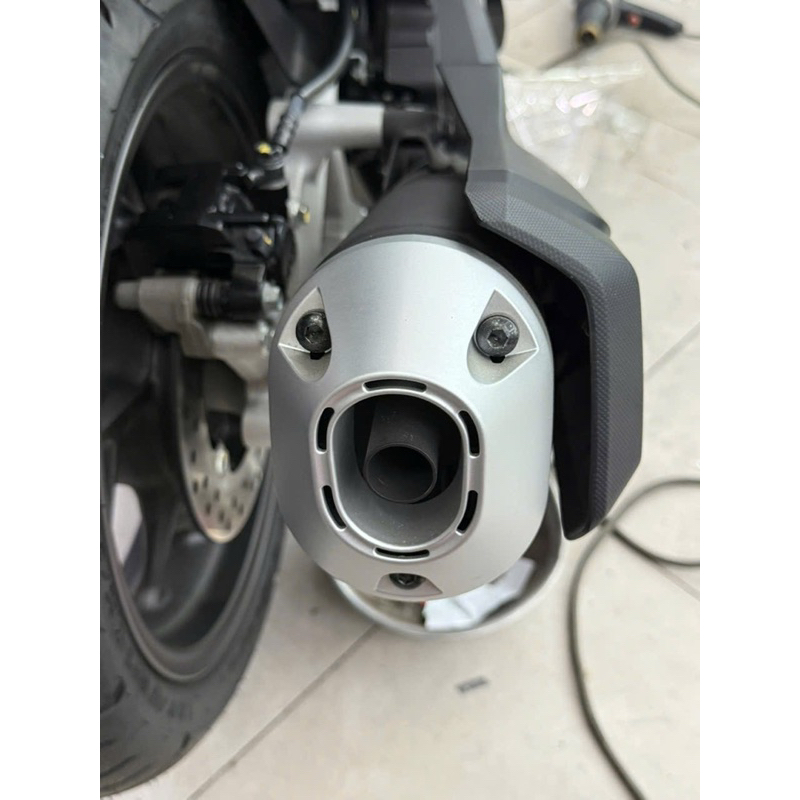 Cóc chụp pô Vario 160, Pcx 160 chuẩn hãng siêu đẹp