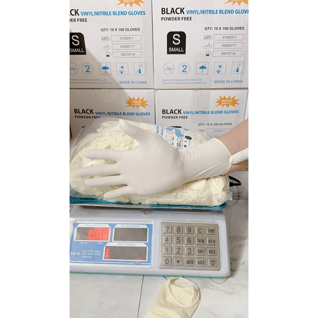 1 Kg Găng Tay Cao Su Y Tế Latex Tay Dài 30cm Có Bột Và Không Bột Chính Hãng Nhập Khẩu Malaysia