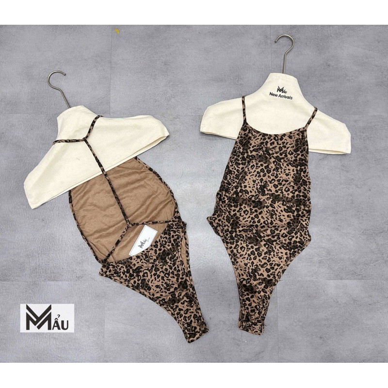 Áo body suits cổ yếm phối hoạ tiết mix đồ siu chất