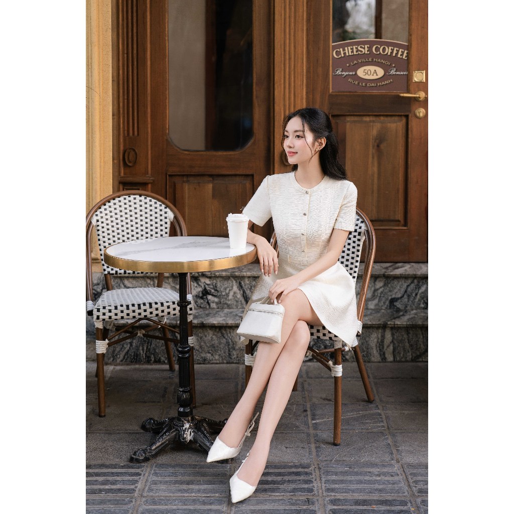 Ảnh Đầm cổ tròn chân bổ đổ 1S33.2504K, váy dáng a xòe bồng tôn dáng thanh lịch công nữ tính hiện đại trẻ trung thiết kế JM 3