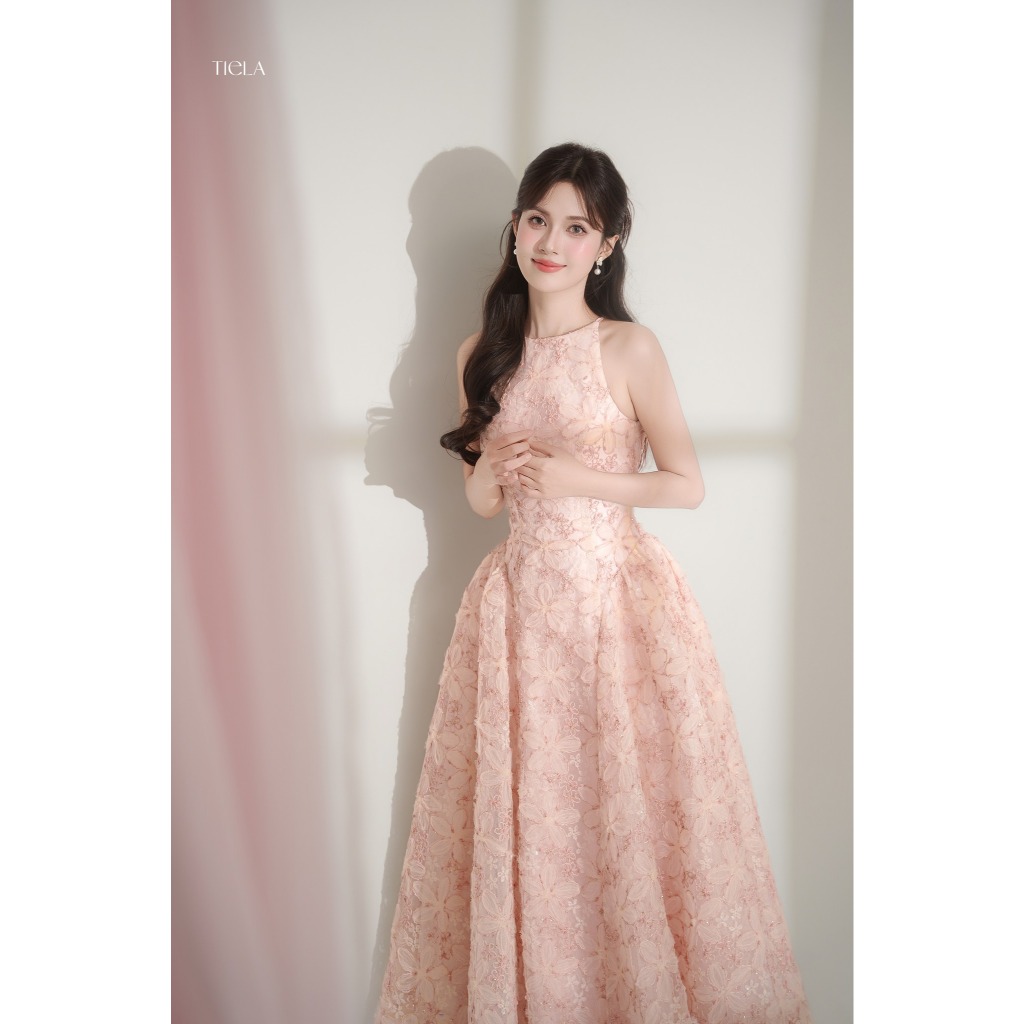 Đầm váy cổ yếm dài- Briona Dress