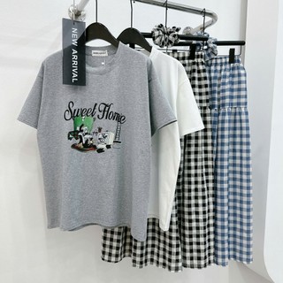 Set Bộ Đồ Nữ Áo Phông Ngắn Tay In SWEET Home Kèm Dây Buộc Tóc Mix Chân Váy Kẻ Caro Dáng Dài Suông Rộng